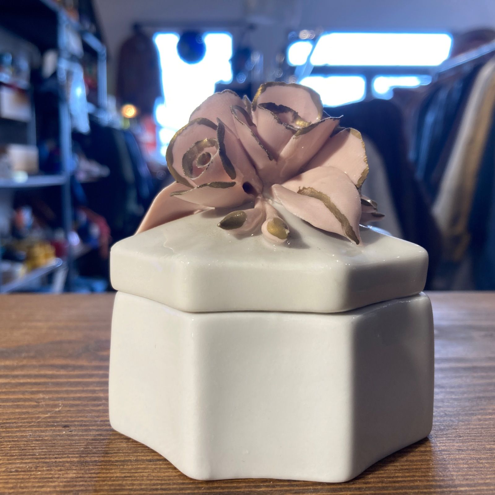 MP150) Nuova Capodimonte カポディモンテ キャニスター 陶花 小物入れ