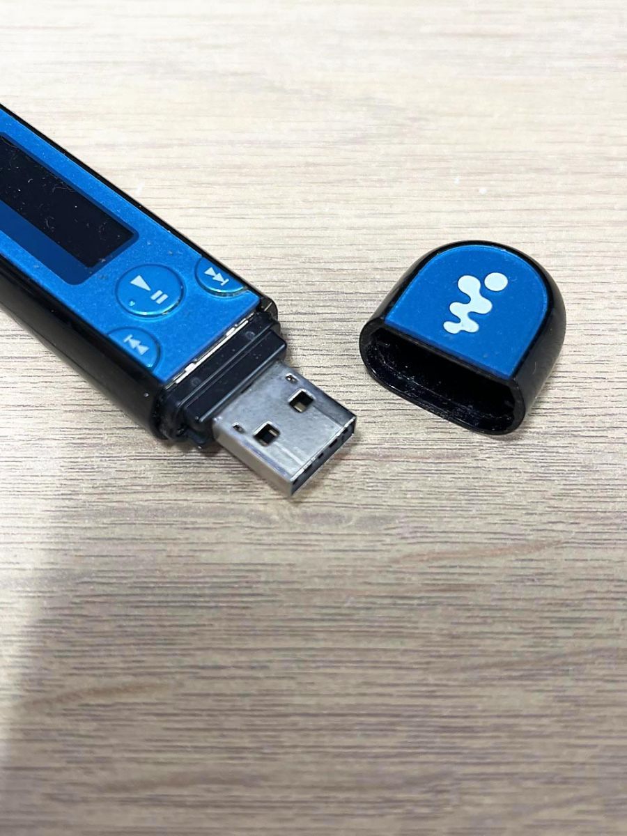 ジャンク品】 SONY ソニー WALKMAN デジタルオーディオプレーヤー NW