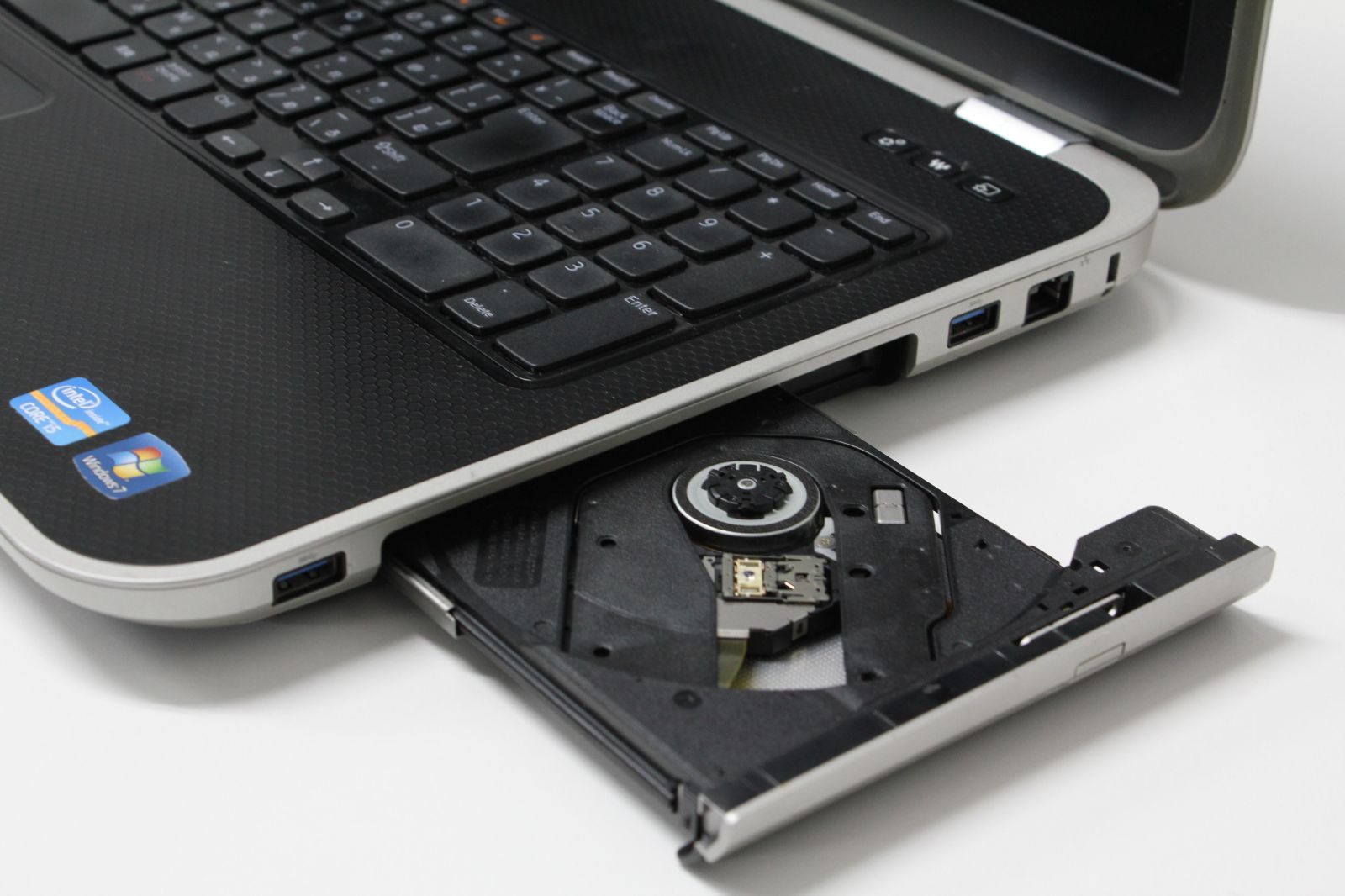 中古】Dell Inspiron 7720 Core i5 SSD240GB - メルカリ