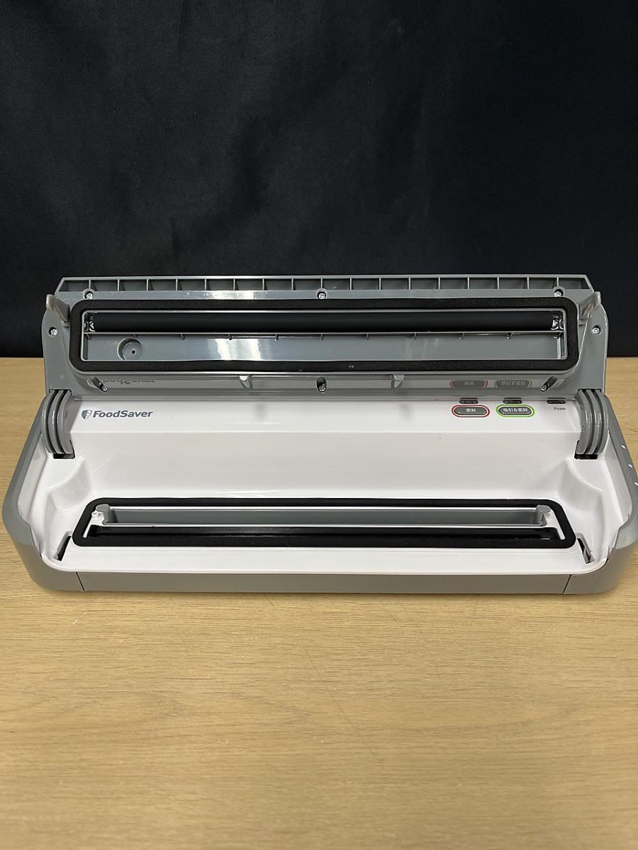 現状品】 FoodSaver フードセーバー 真空パック機 FM2010-040 本体のみ