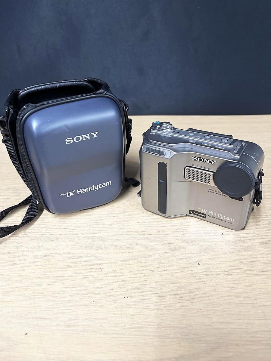 ジャンク品】 SONY ソニー デジタルビデオカメラ DCR-SC100 - メルカリ