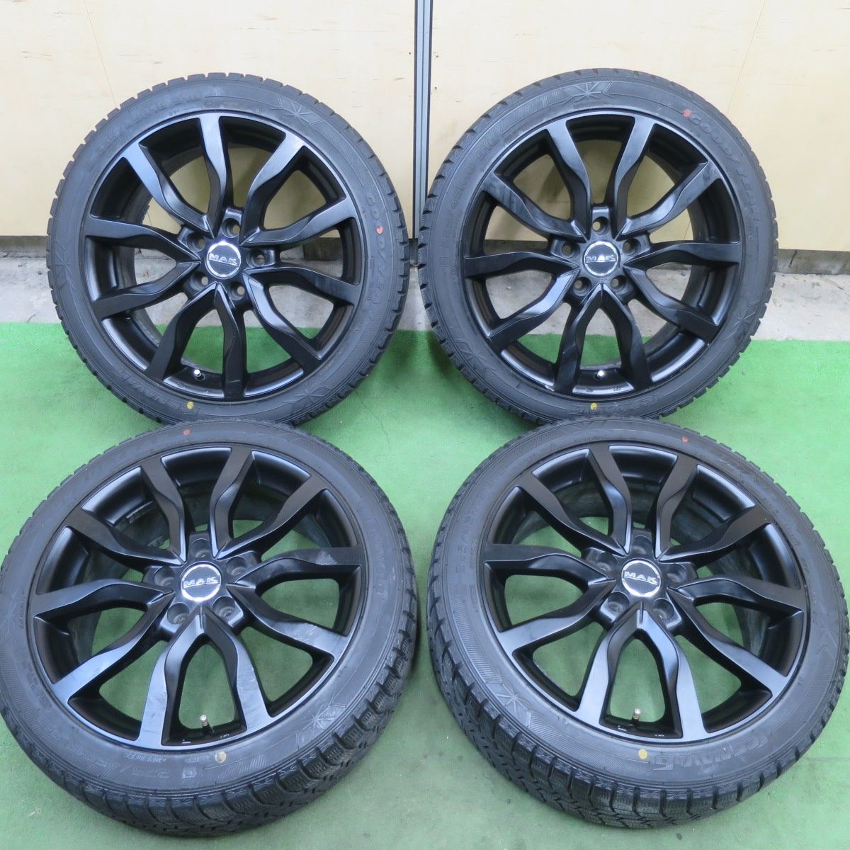 4本価格☆MAK KOLN 225/45R18 スタッドレス グッドイヤー アイスナビ6 