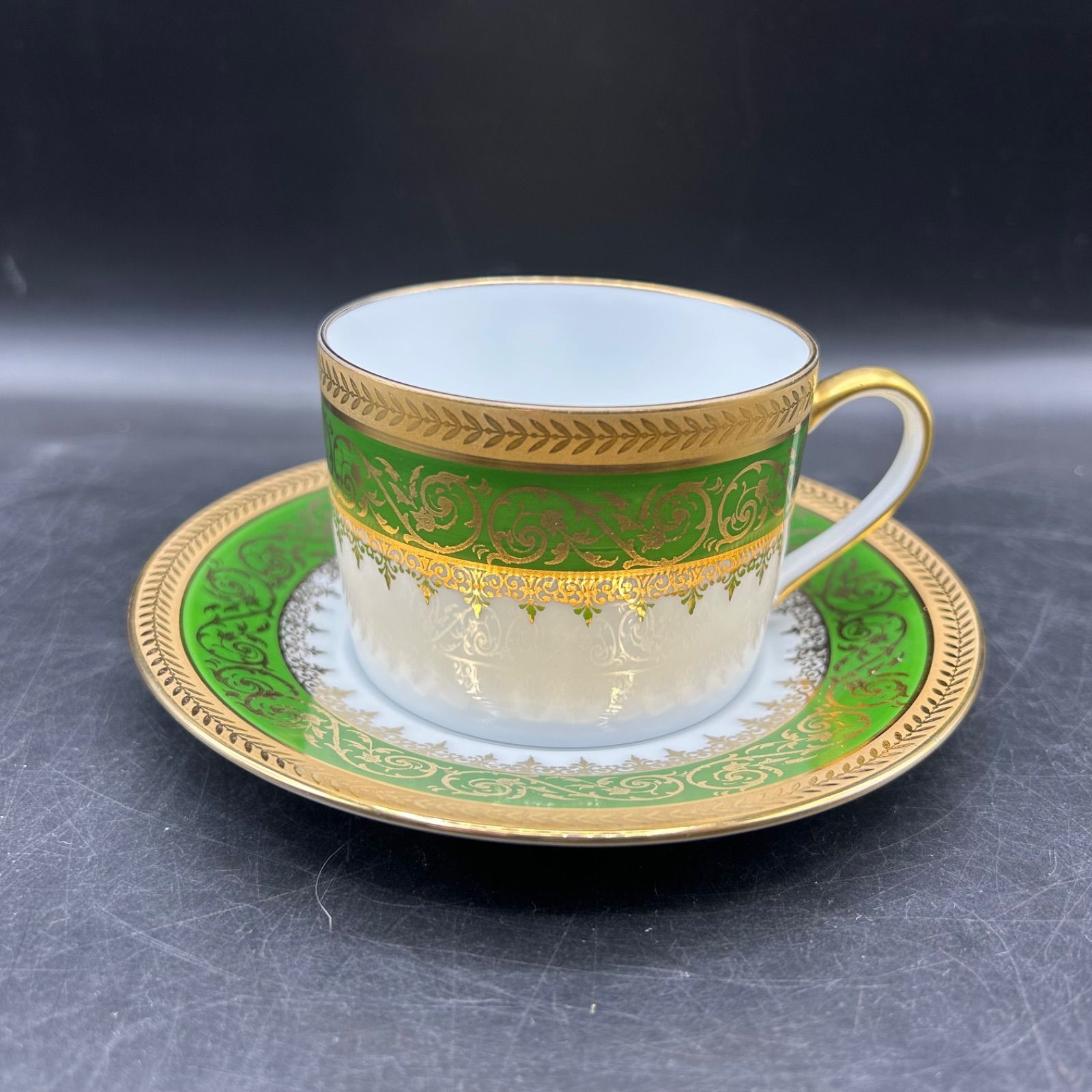 □＊フランス リモージュ デミタス カップ&ソーサー 金彩 濃緑