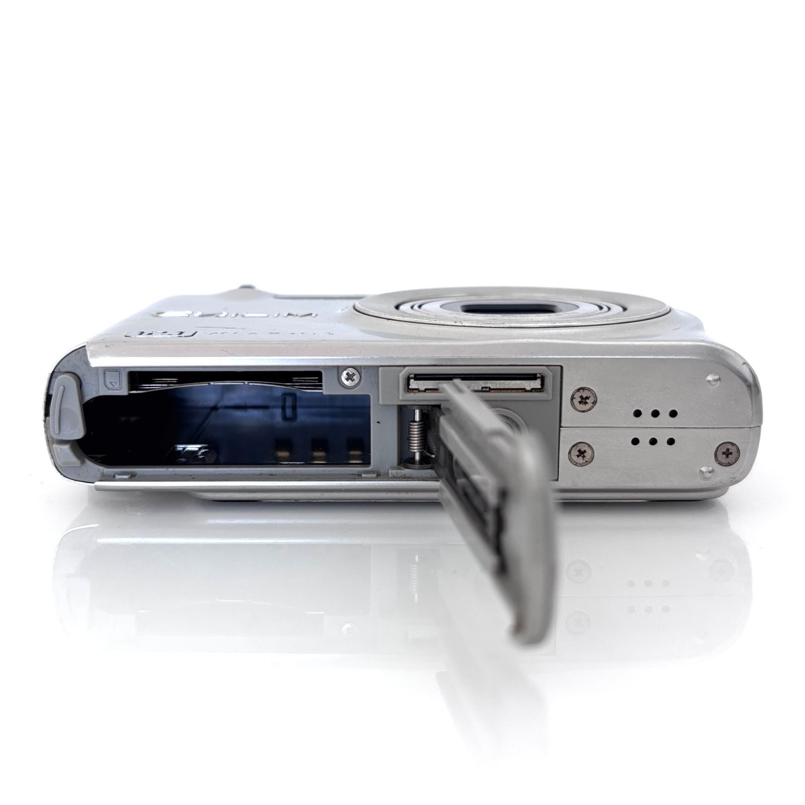 カシオ】CASIO EXILIM EX-Z1200 コンパクトデジタル + バッテリー