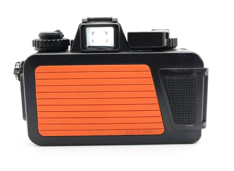 □完動品 Nikon NIKONOS-V 水中フィルムカメラ - メルカリ