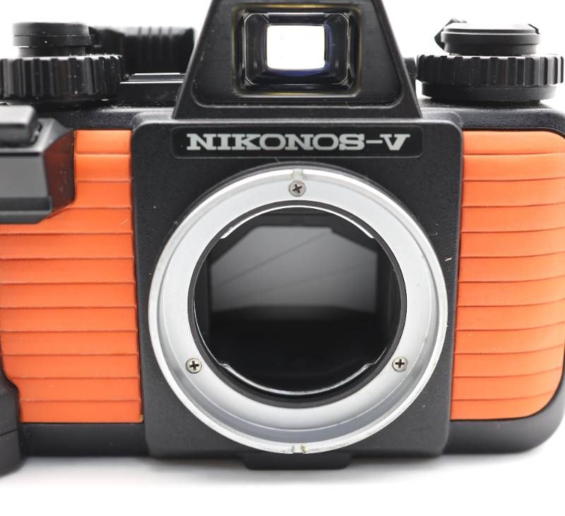 □完動品 Nikon NIKONOS-V 水中フィルムカメラ - メルカリ