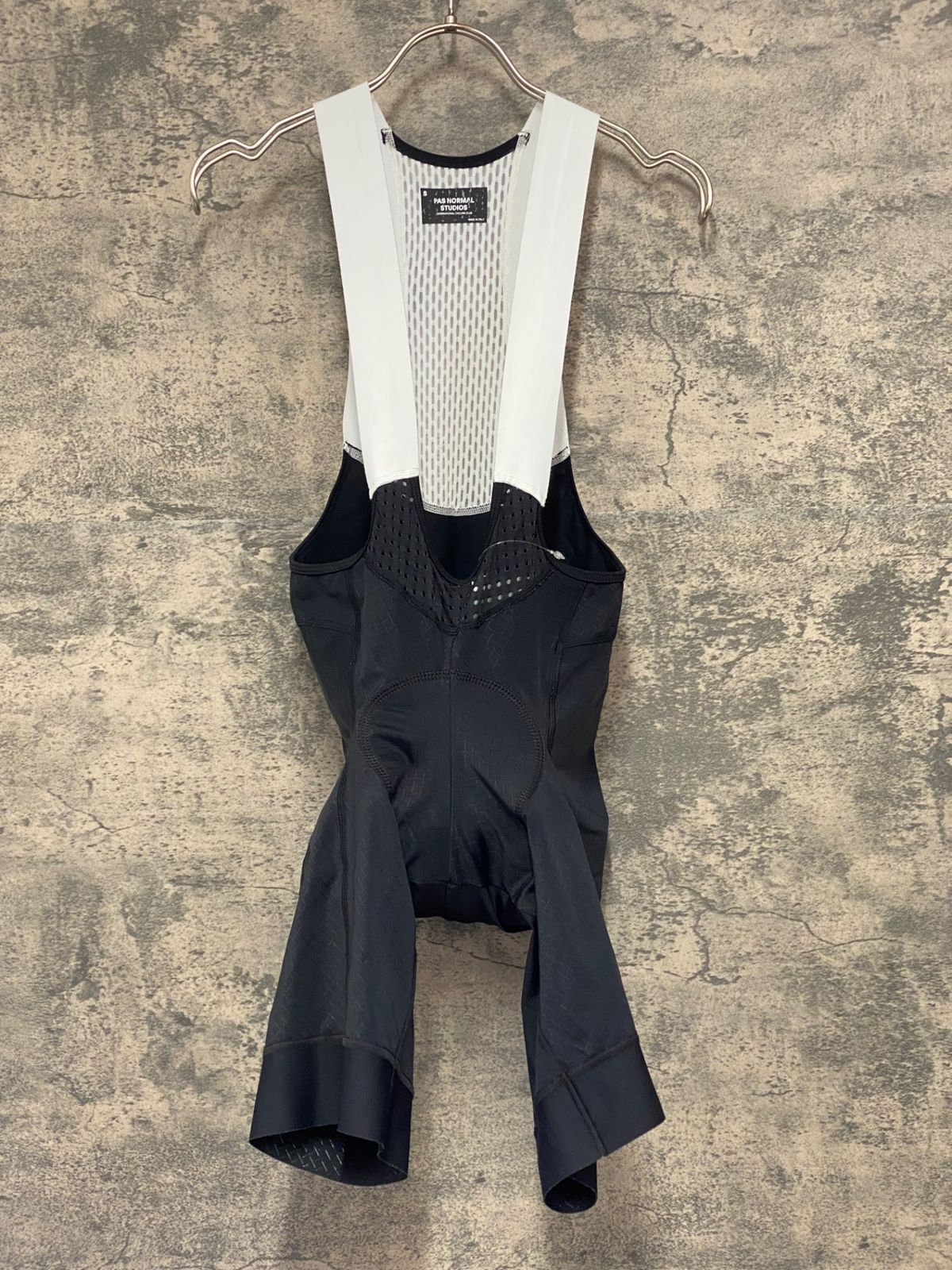 JX303 パスノーマルスタジオ PAS NORMAL STUDIOS ビブショーツ 黒 S