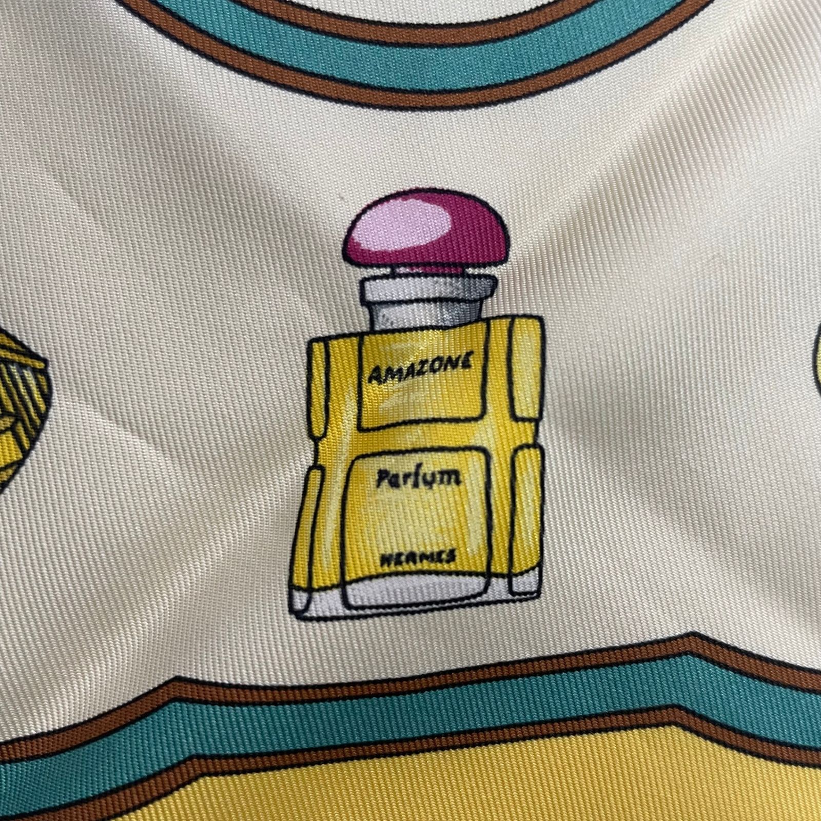 極美品 HERMES エルメス スカーフ シルク Quimporte Le Flacon 香水瓶