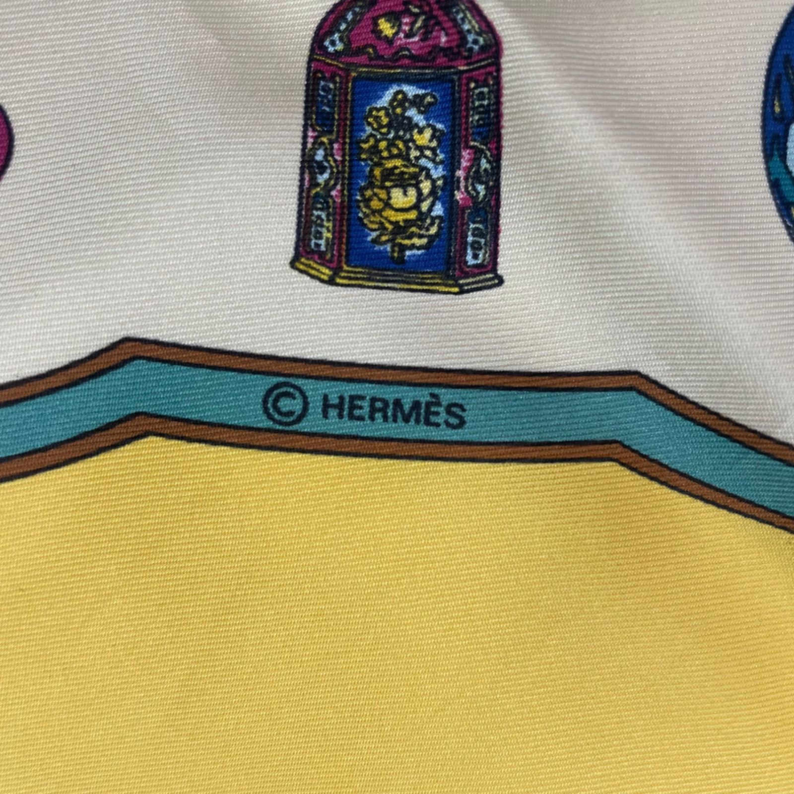 極美品 HERMES エルメス スカーフ シルク Quimporte Le Flacon 香水瓶