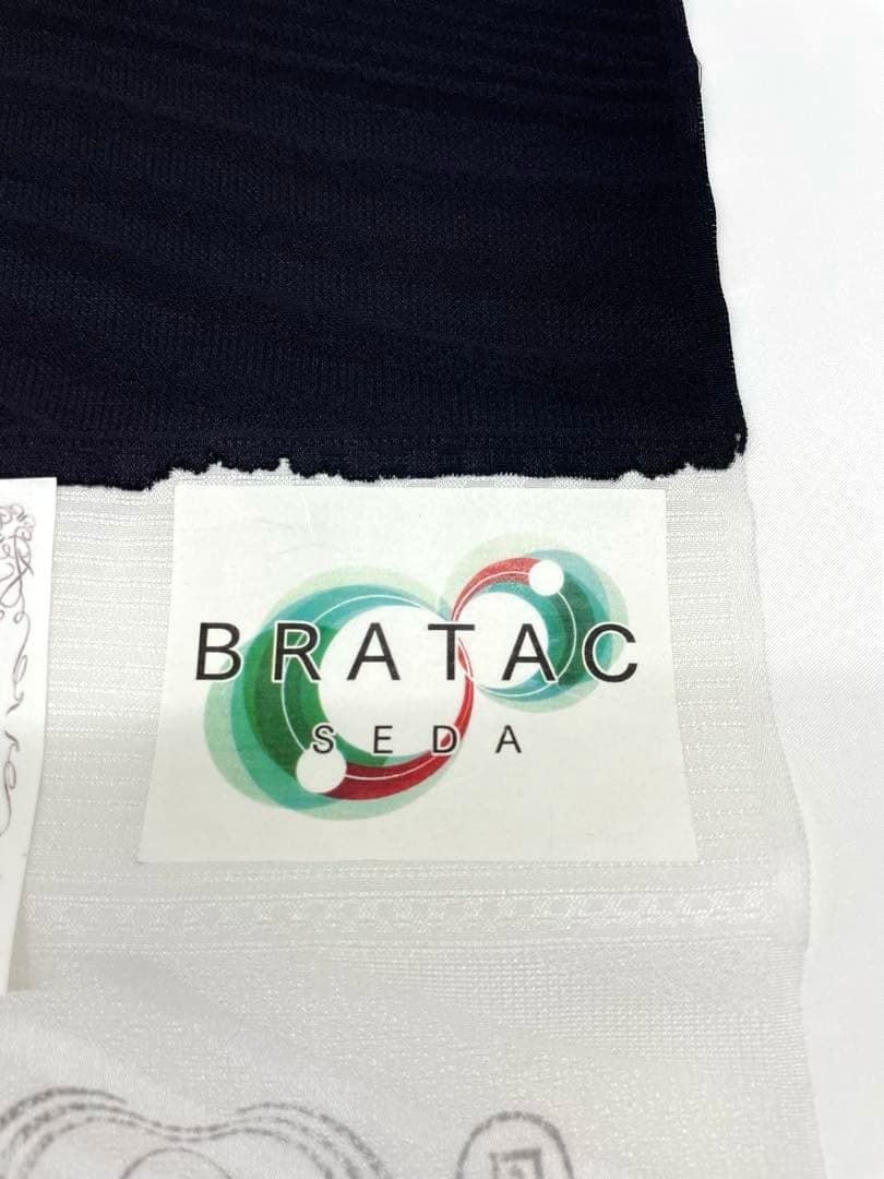 紋紗 爽麗 薄物コート 正絹 反物 TN327 紋紗 爽麗 BRATC 薄物コート 正絹 反物 TN209 - メルカリ