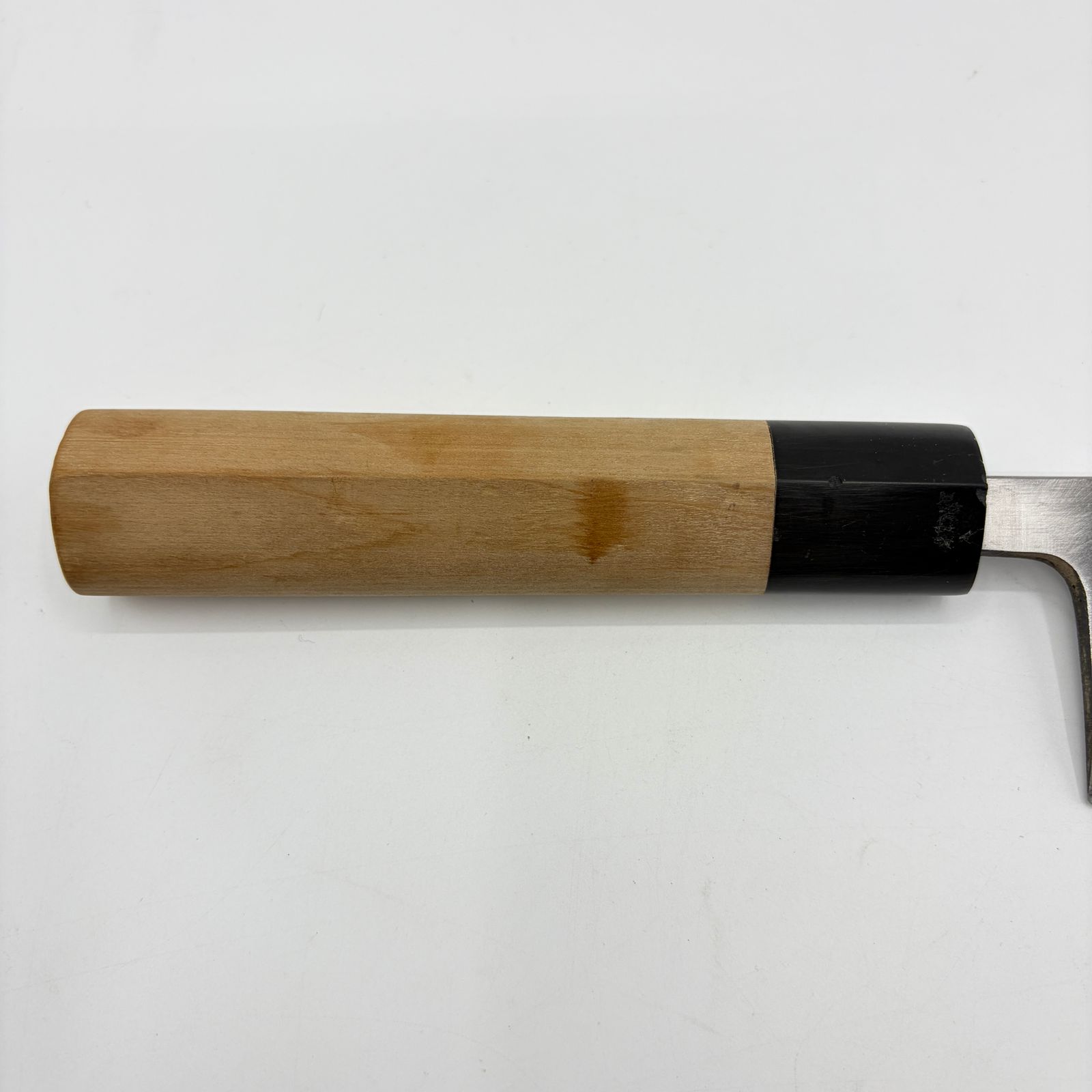 正本総本店 出刃包丁 刃渡り21.5cm 全長37cm 峰厚7mm 307g 登録 正本総