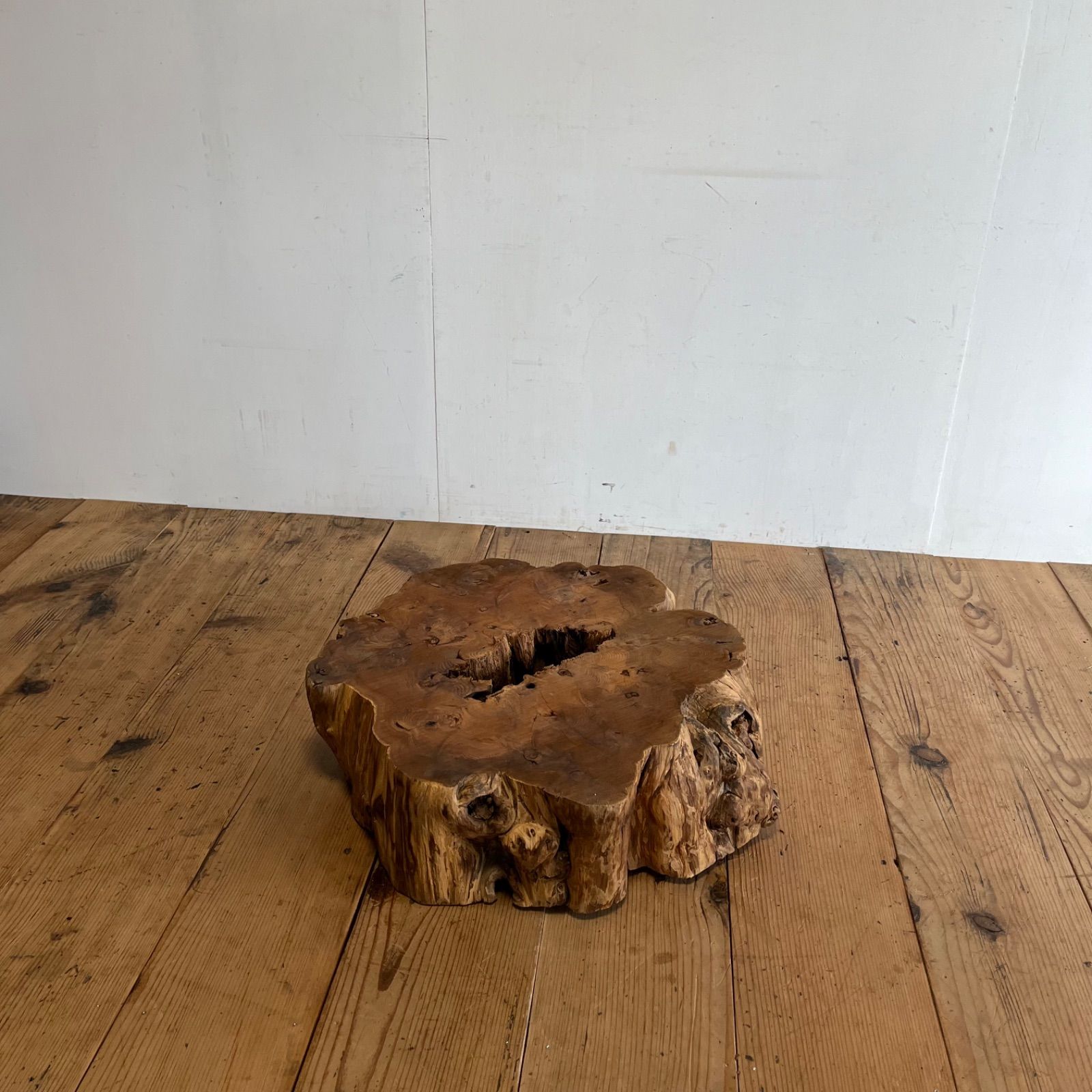 アンティーク 欅 ケヤキ 瘤 切り株 古材 花台 飾り台 無垢一枚 古道具