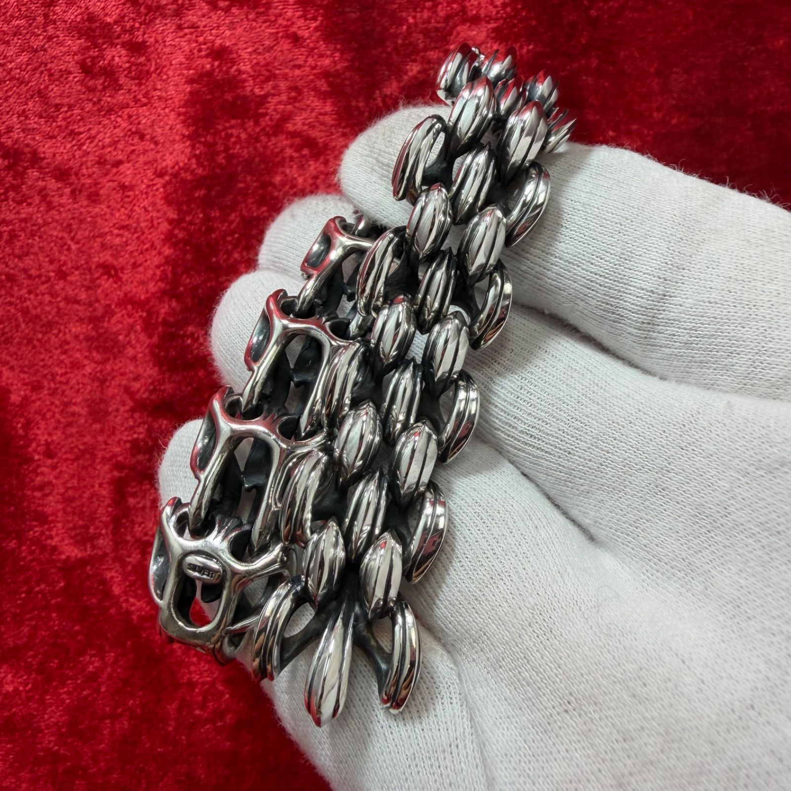 美品 ダブルインビジブルジョイント ブレスレット90.6g ブラッディ