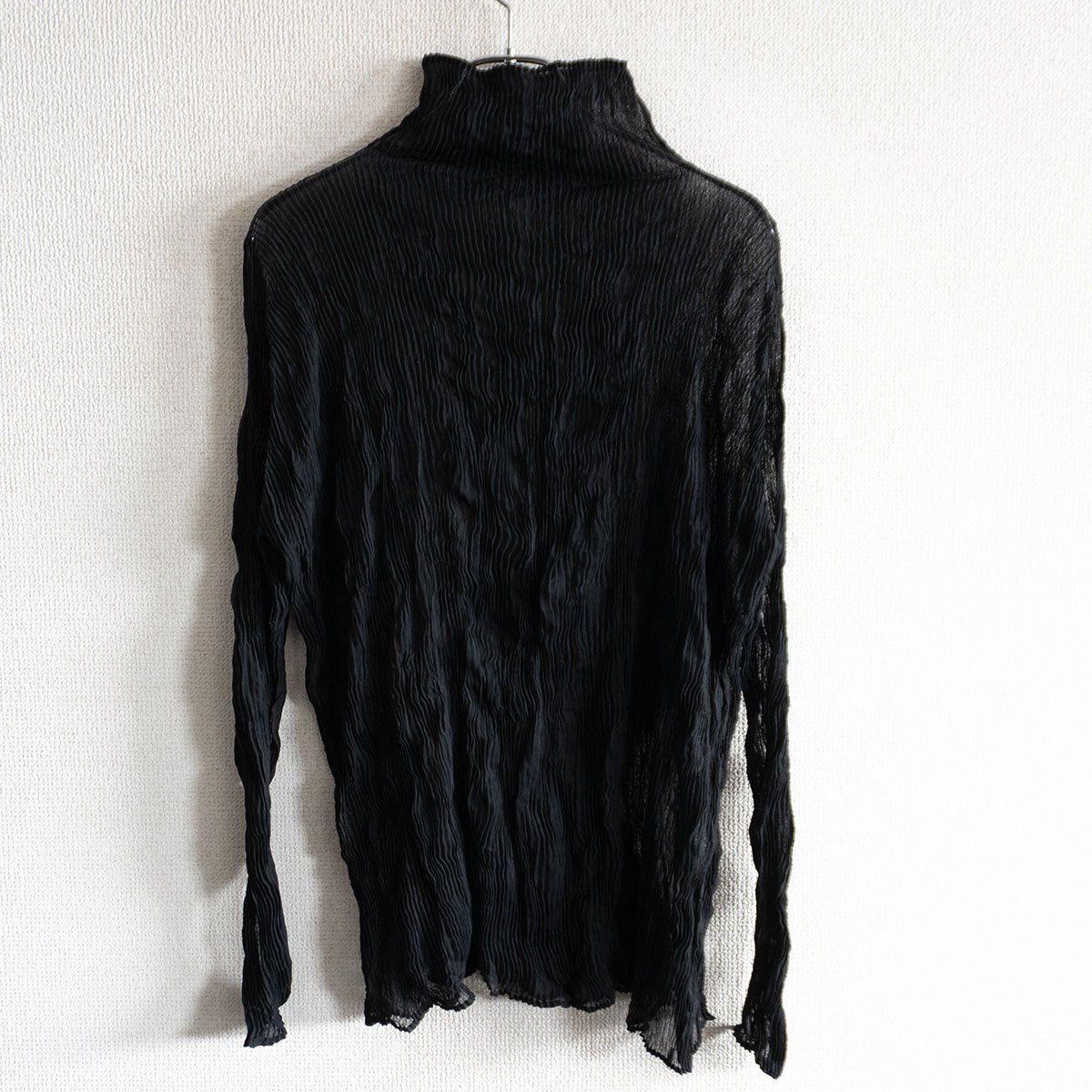 美品】 ISSEY MIYAKE FETE 【しわプリーツ ブラウス】ブラック