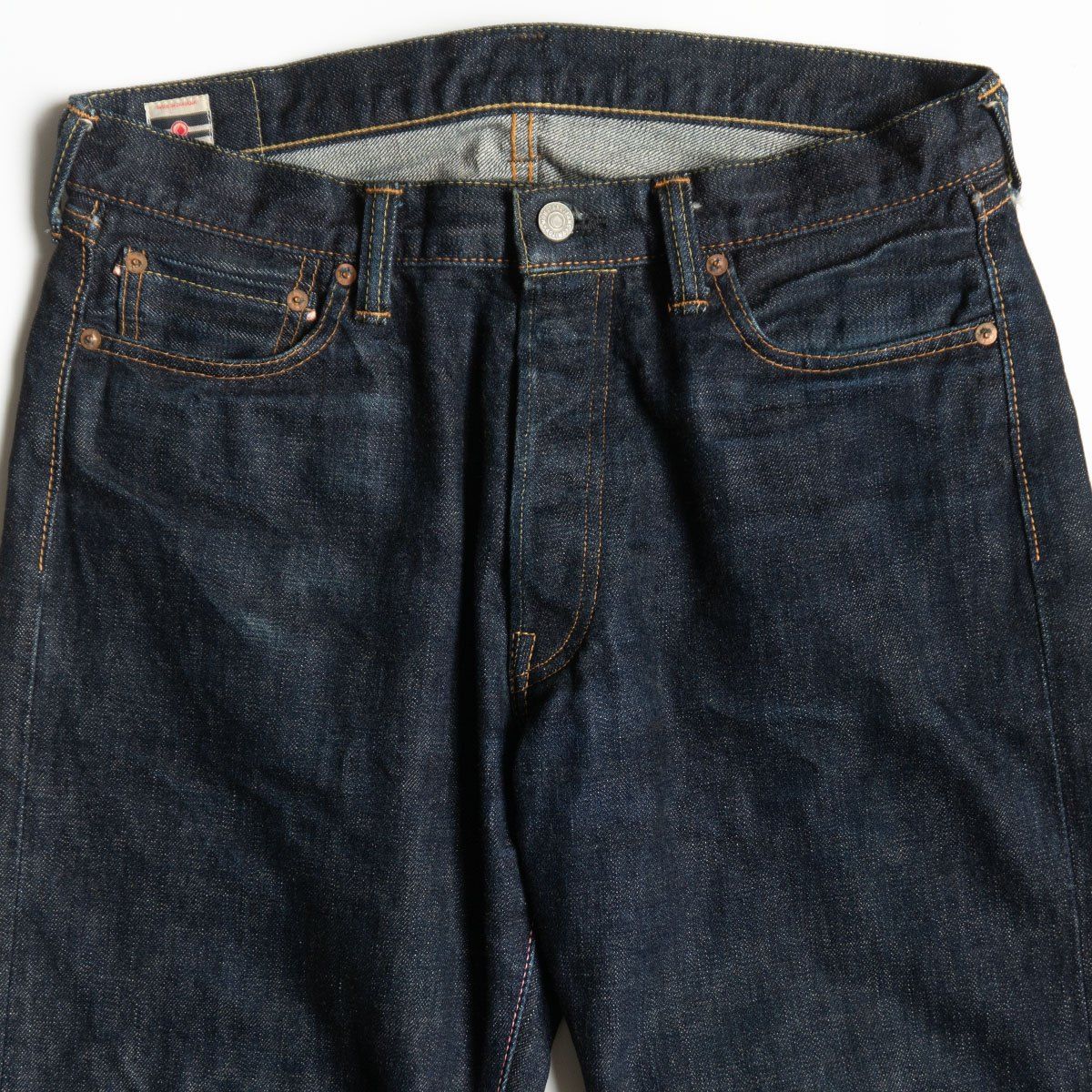 雰囲気抜群】 桃太郎ジーンズ【出陣クラシックストレート ボタンフライ