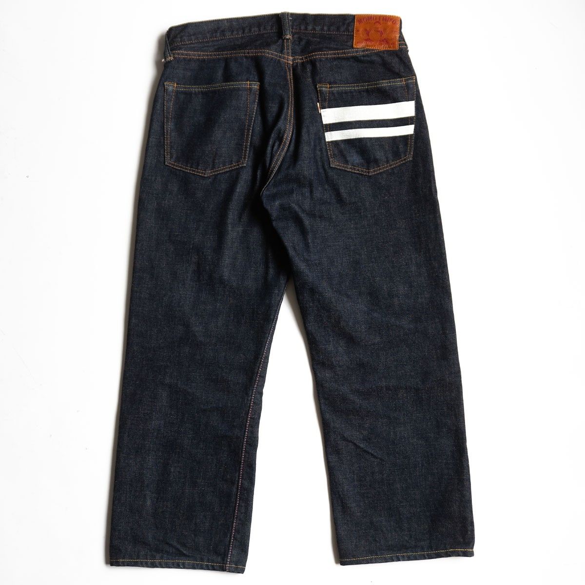 雰囲気抜群】 桃太郎ジーンズ【出陣クラシックストレート ボタンフライ