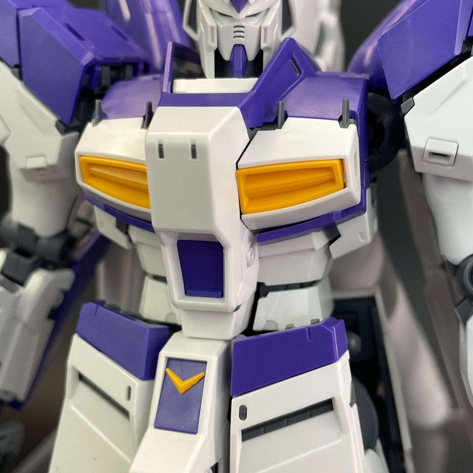 ガンプラ【ジャンク品/キズ、欠品】 MG 1/100 Hi-νガンダム Ver.Ka