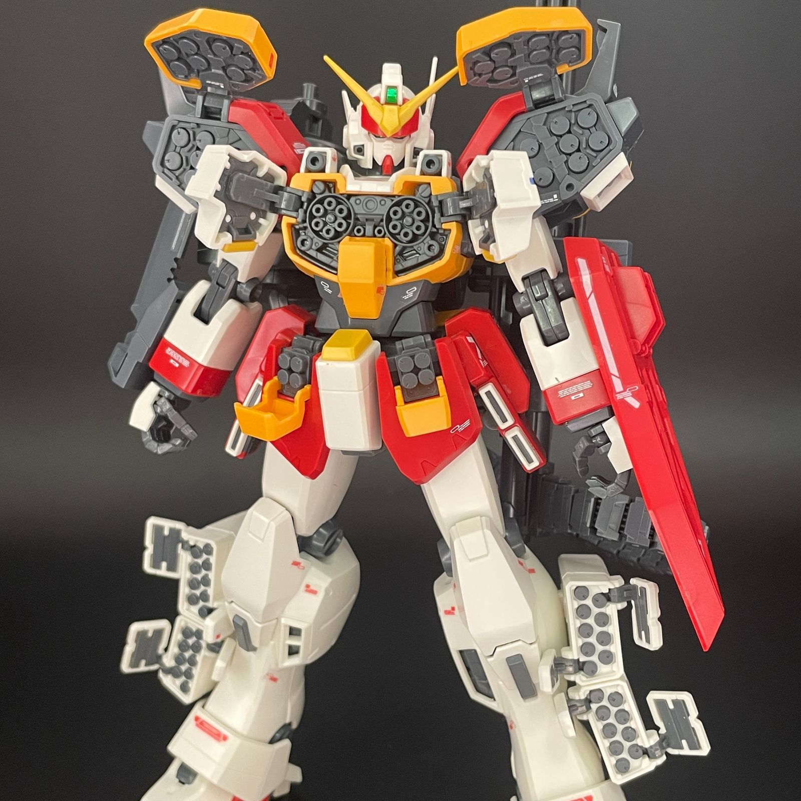 ガンプラ【ジャンク品/キズ、欠品】 MG 1/100 ガンダムヘビーアームズ