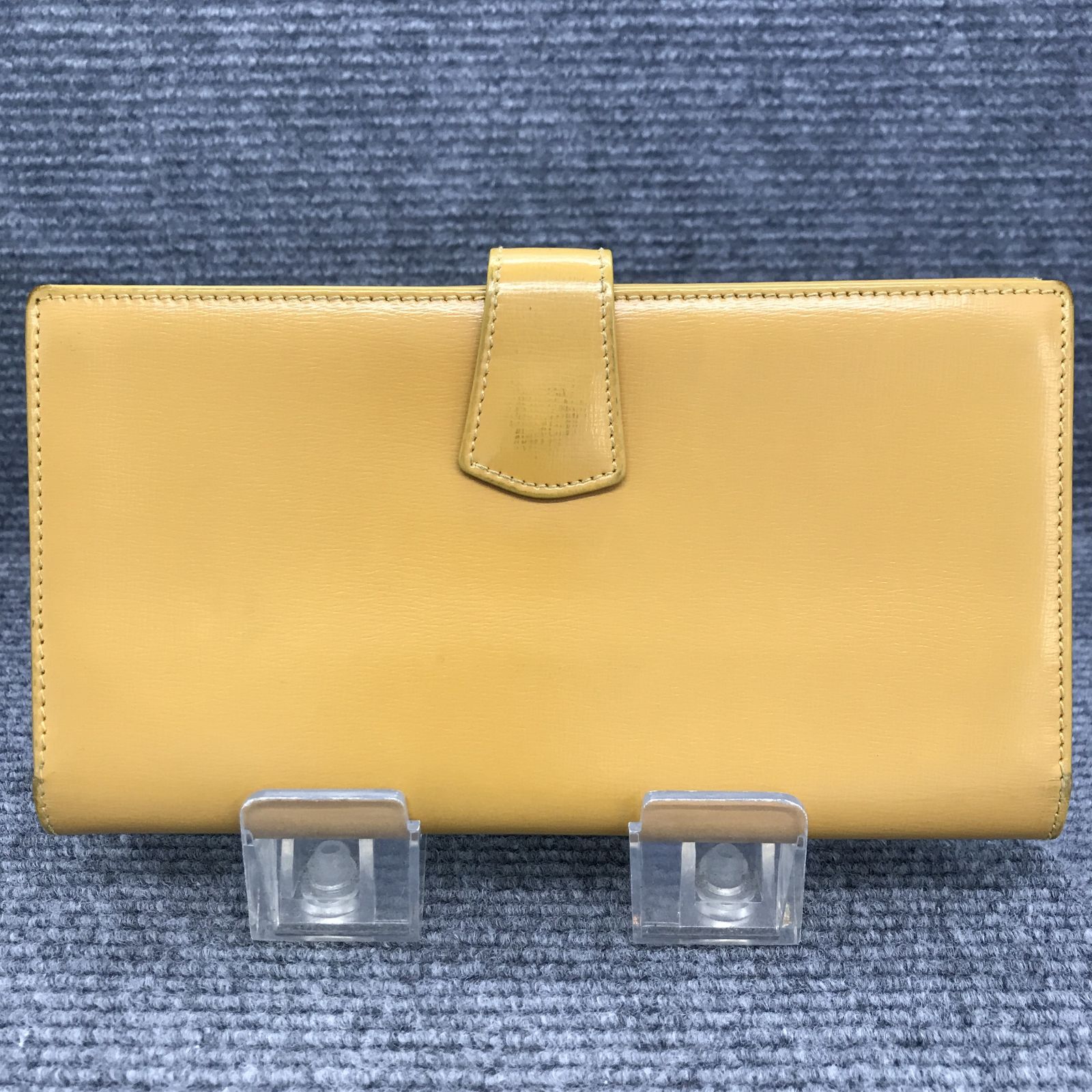 LOEWE ロエベ 長財布 イエロー系 349 - メルカリ