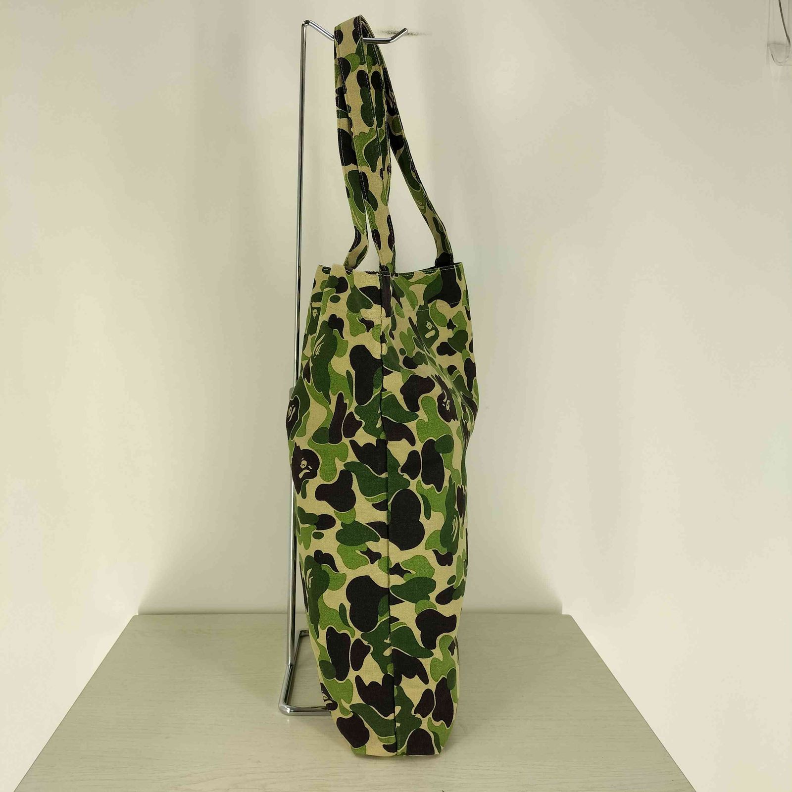 アベイシングエイプ A BATHING APE カモ柄トートバッグ 初期タグ 