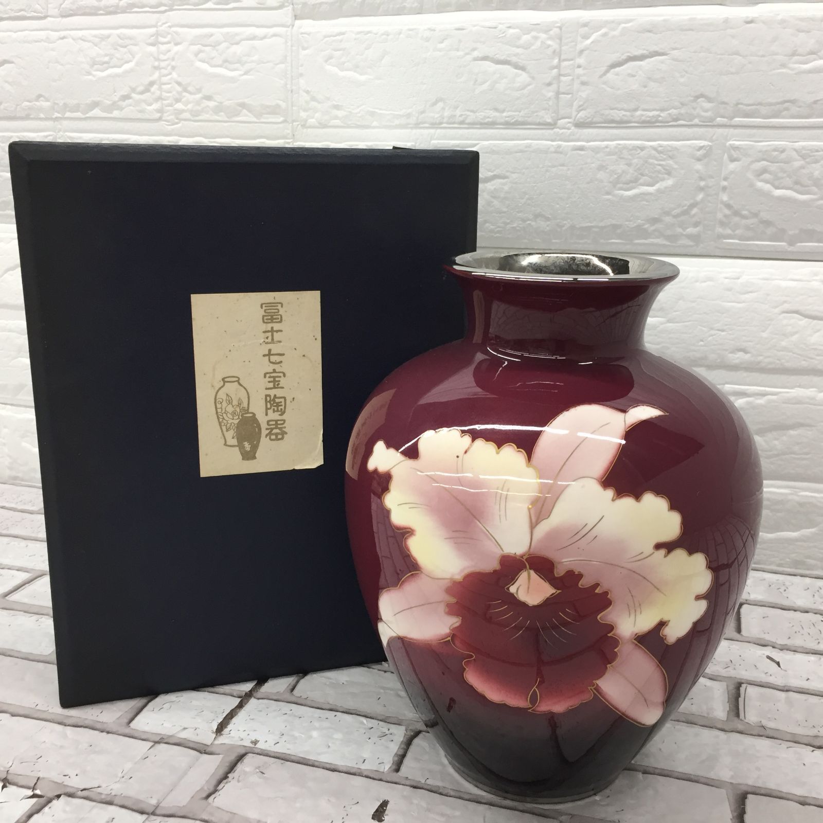 富士七宝陶器 花器 花入れ 欄柄 高さ約25㎝ エンジ色系 USED現状品