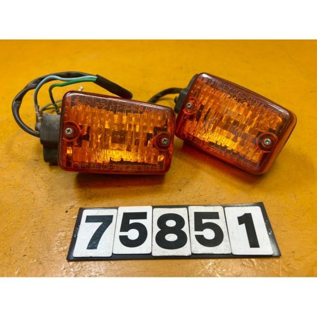 75851 中古 HONDA ホンダ シャリー CF50 ウインカー 左右 角目 ヒビ
