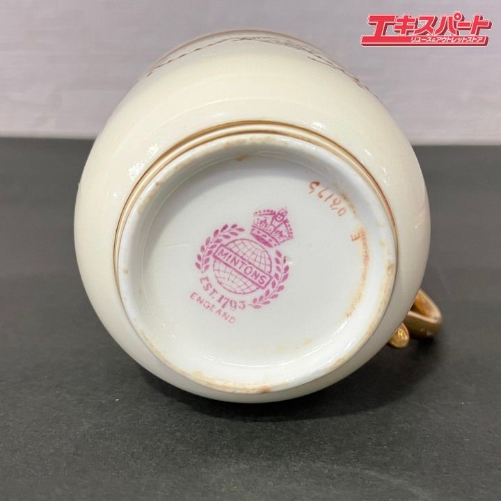 ミントン Minton デミタス カップ&ソーサー C/S 金彩 戸塚店 - メルカリ