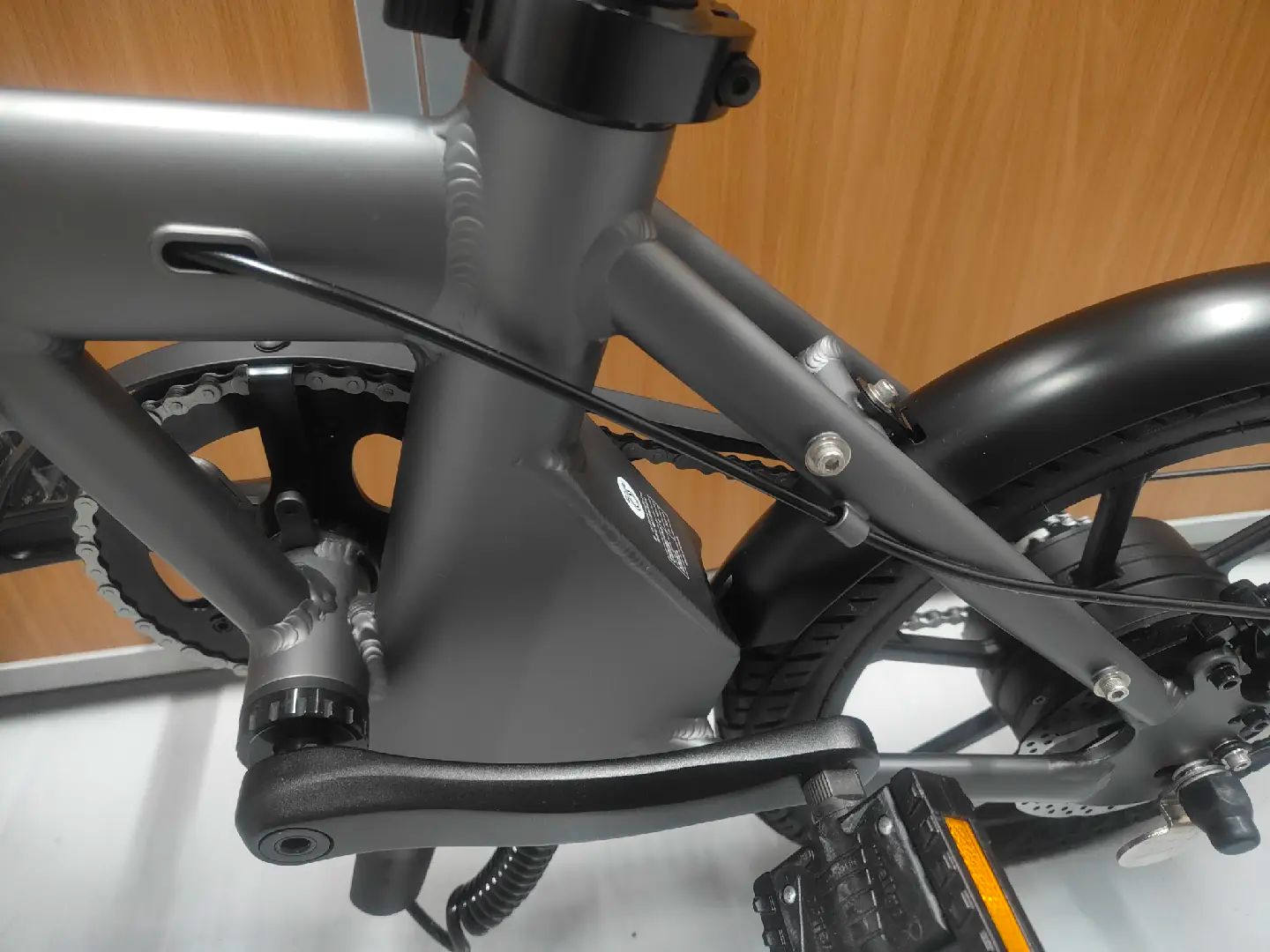 新生活応援セール開催中！】電動アシスト自転車ERWAYA01 Liteグレー