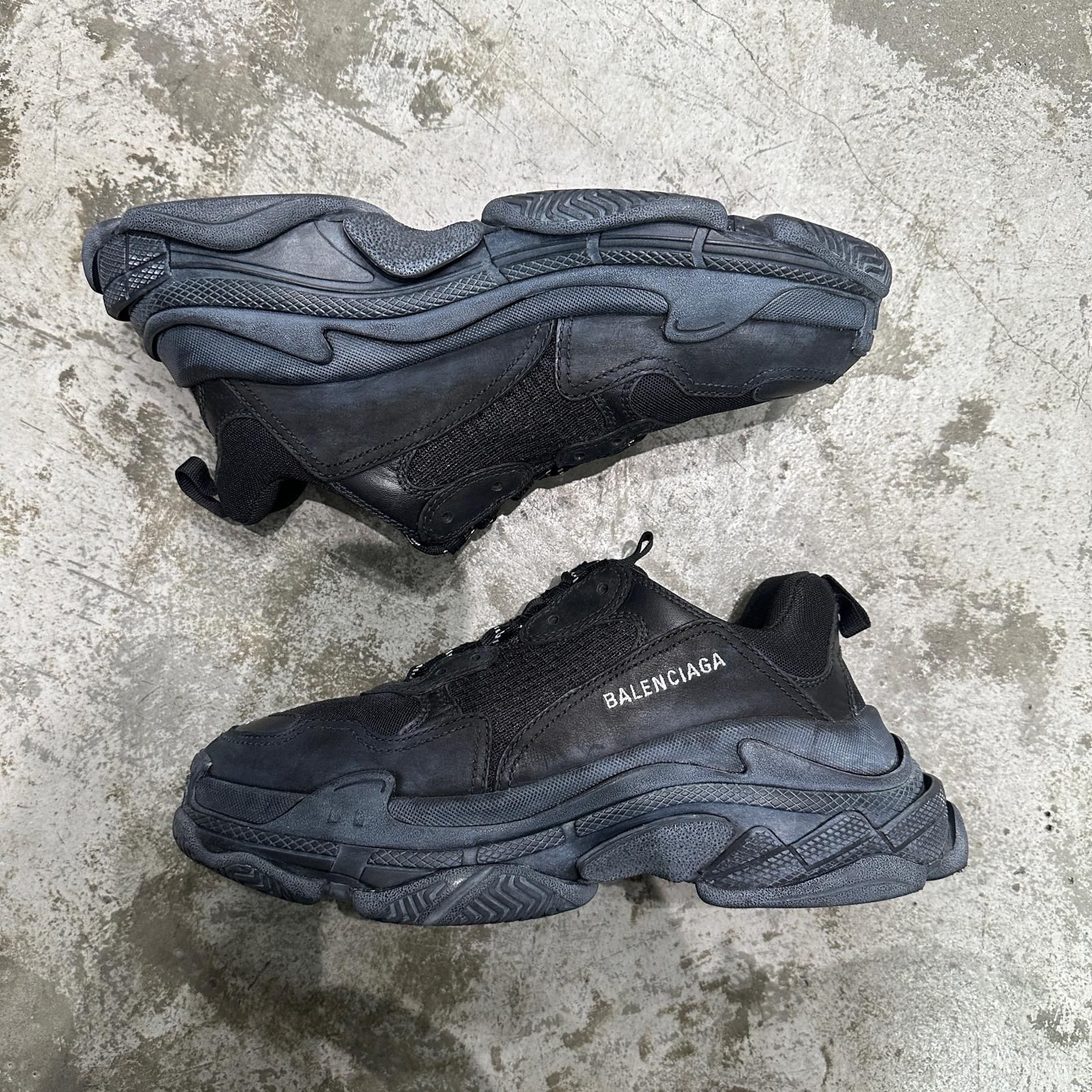 BALENCIAGA Triple トリプルS ダットスニーカー バレンシアガ 534162