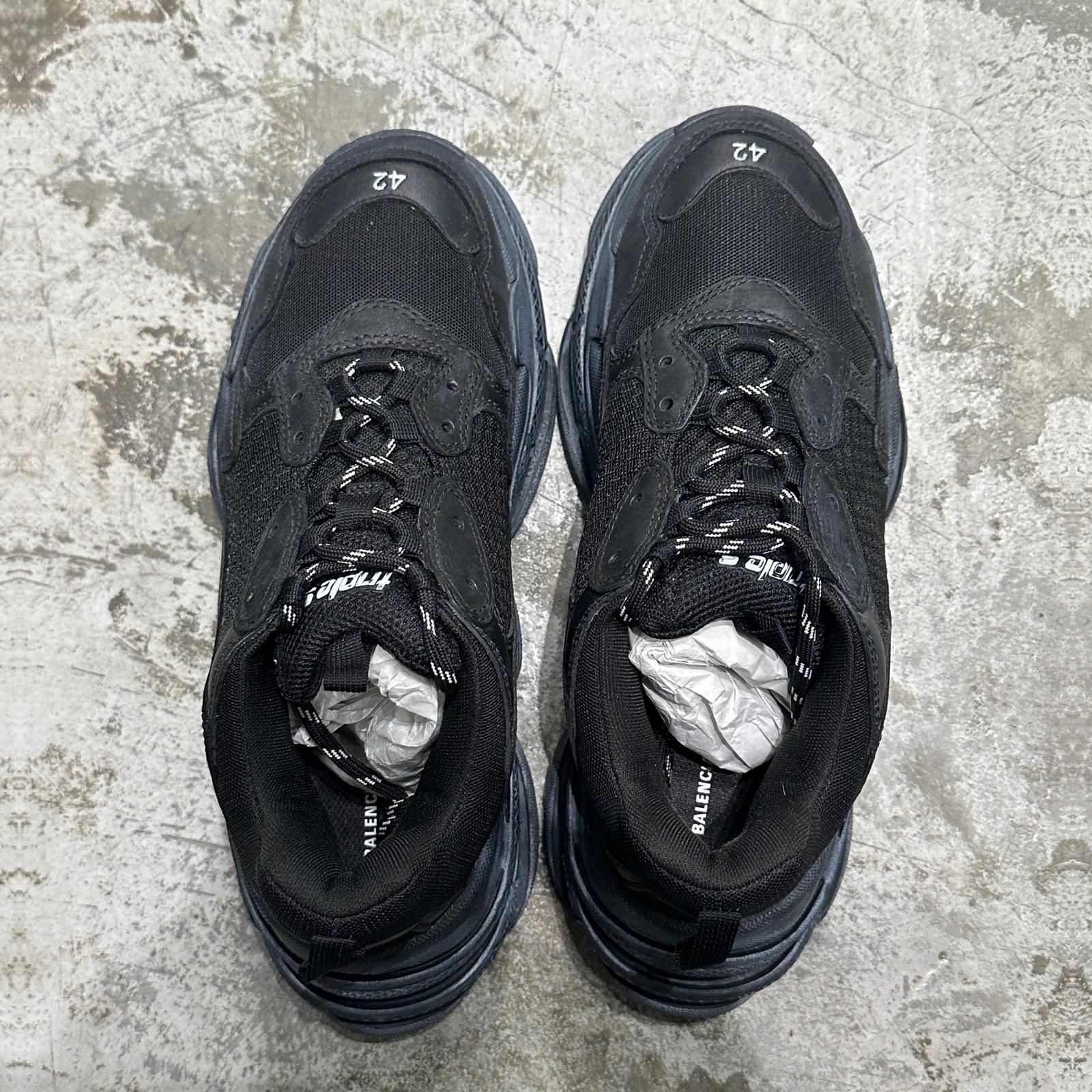 BALENCIAGA Triple トリプルS ダットスニーカー バレンシアガ 534162 