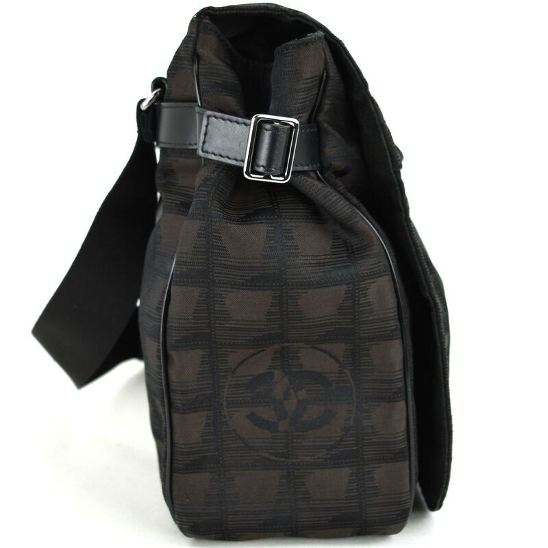 シャネル バッグ ニュートラベルライン ショルダーバッグ A29348