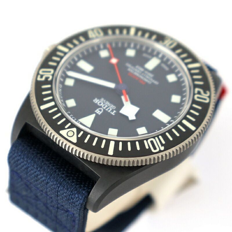  チューダー ぺラゴス FXD 時計 メンズ M25707KN-0001 マットブルー文字盤 カーボンコンポジット チタン SS レッドブル 自動巻き 腕時計 アクトワン 自動巻き時計 腕時計(アナログ)