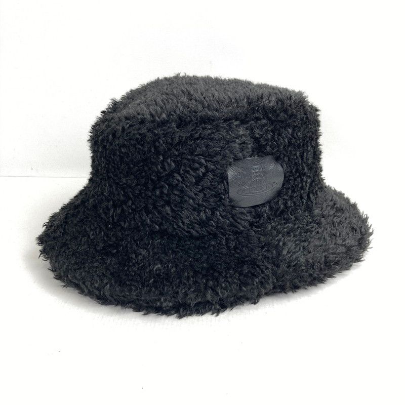 最終価格！美品　ヴィヴィアンウエストウッド　2wayボアハット 中古品】 VIVIENNEWESTWOOD ヴィヴィアンウエストウッド 15-12-942015