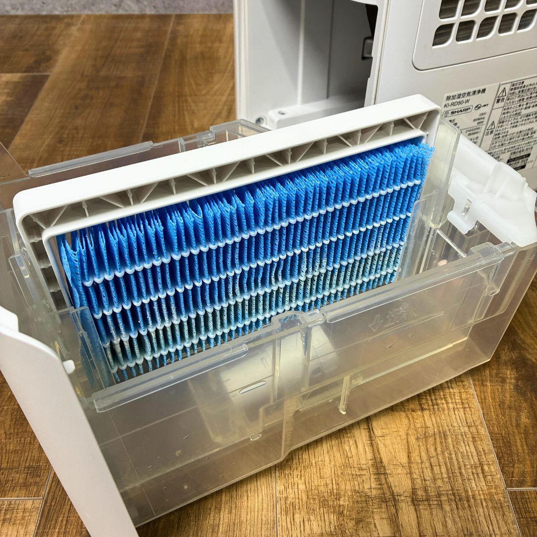2024年製】SHARP シャープ 除加湿空気清浄機 KI-RD50-W プラズマ
