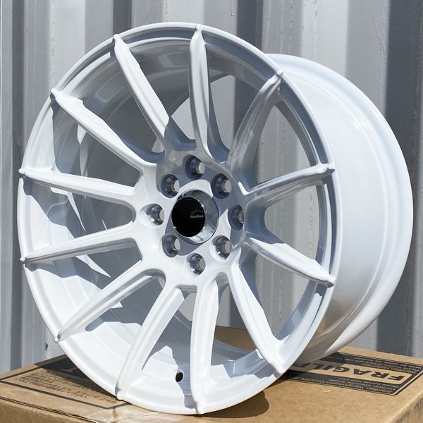 ホワイトカラー 15×8.25J +20 PCD 100 114.3 4穴 15インチホイール4本