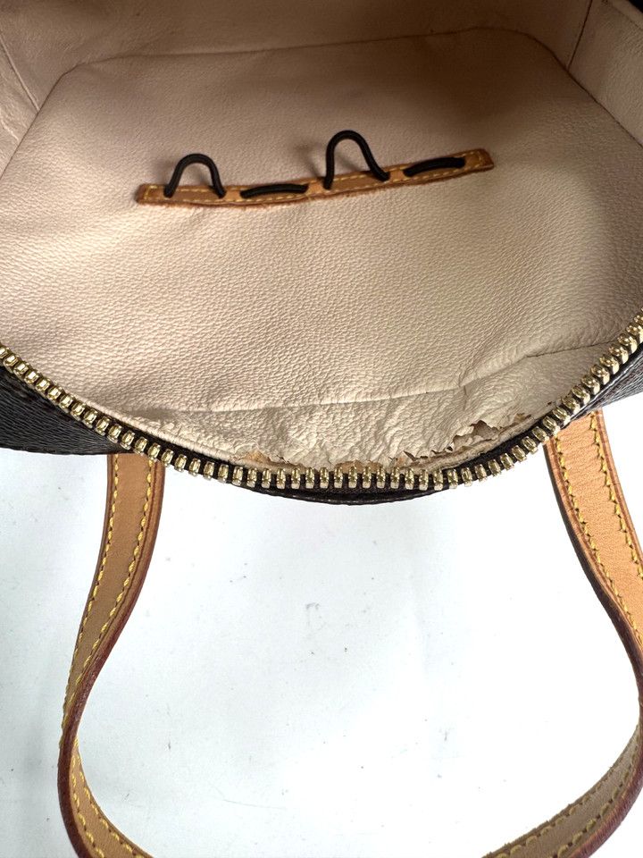 Buy from Japan Easily