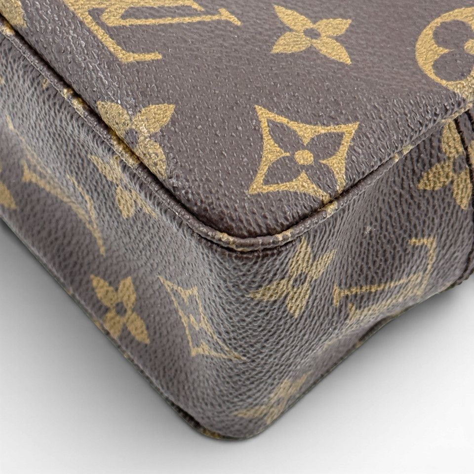 美品 LOUIS VUITTON モノグラム トゥルーストワレット 18 M47526