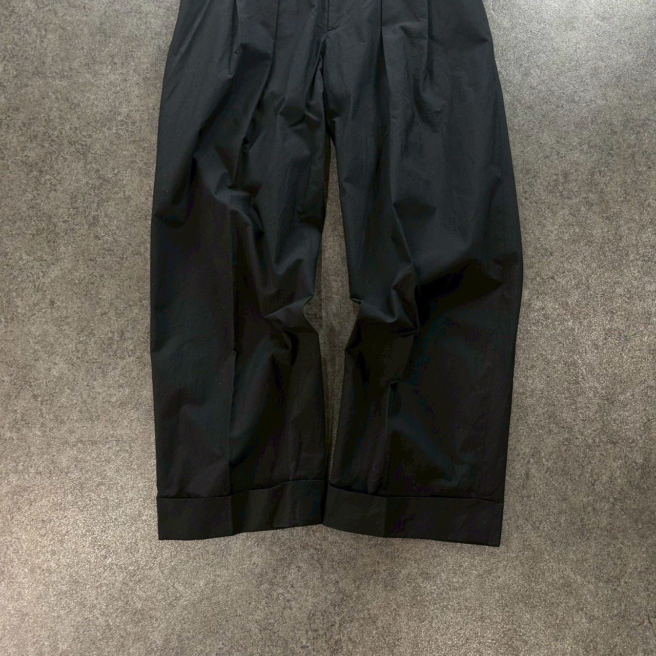 日本製 MHL. MARGARET HOWELL MATT COTTON SILK POPLIN SLACKS