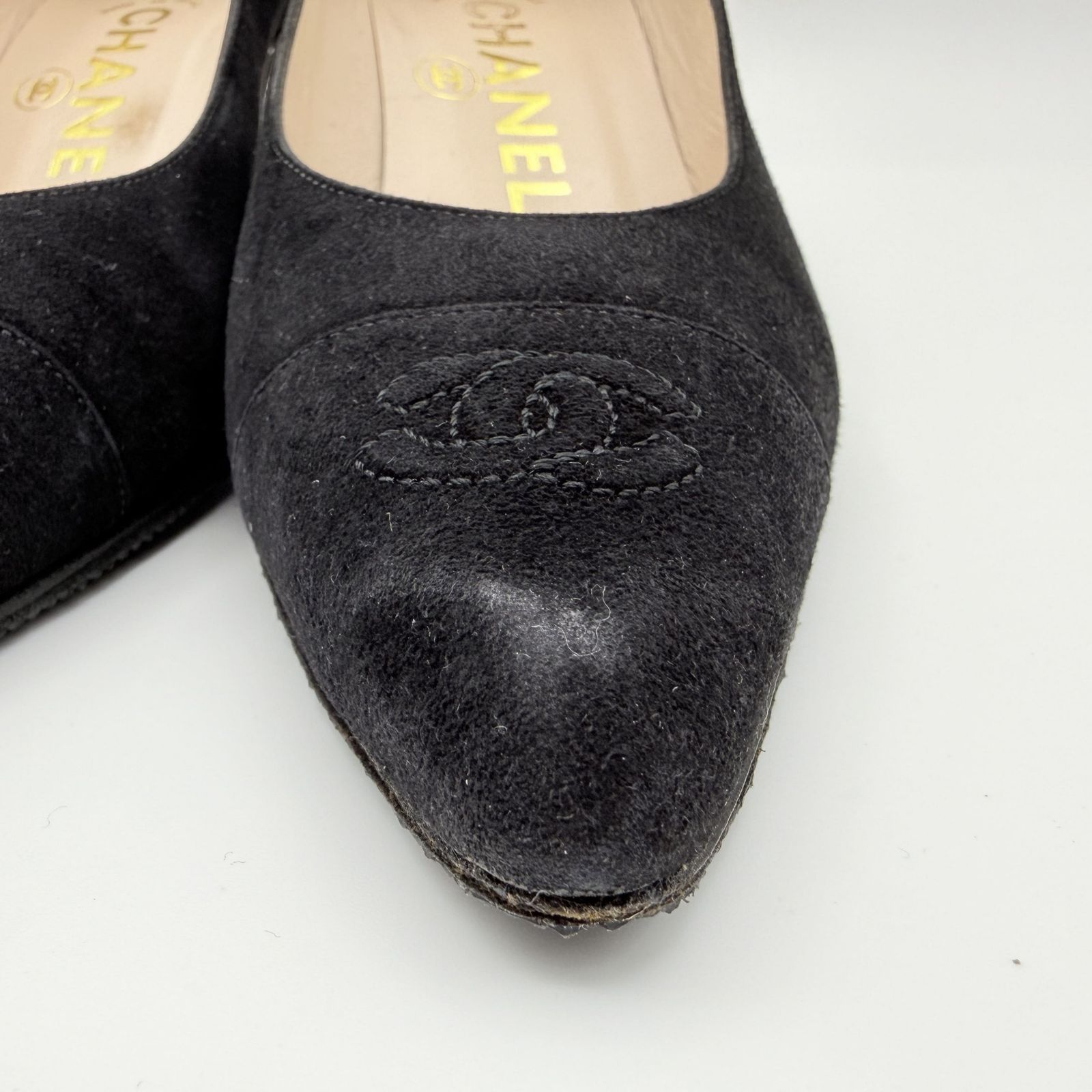 CHANEL（シャネル） ココマーク パンプス スエード ブラック ポイン