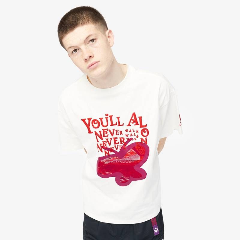 【送料無料・匿名配送】Converse x LFC コンバース リヴァプール コラボ エレベイテッド Tシャツ オフホワイト 白 半袖ルーズフィット 新品 正規品 並行輸入 日本未発売
