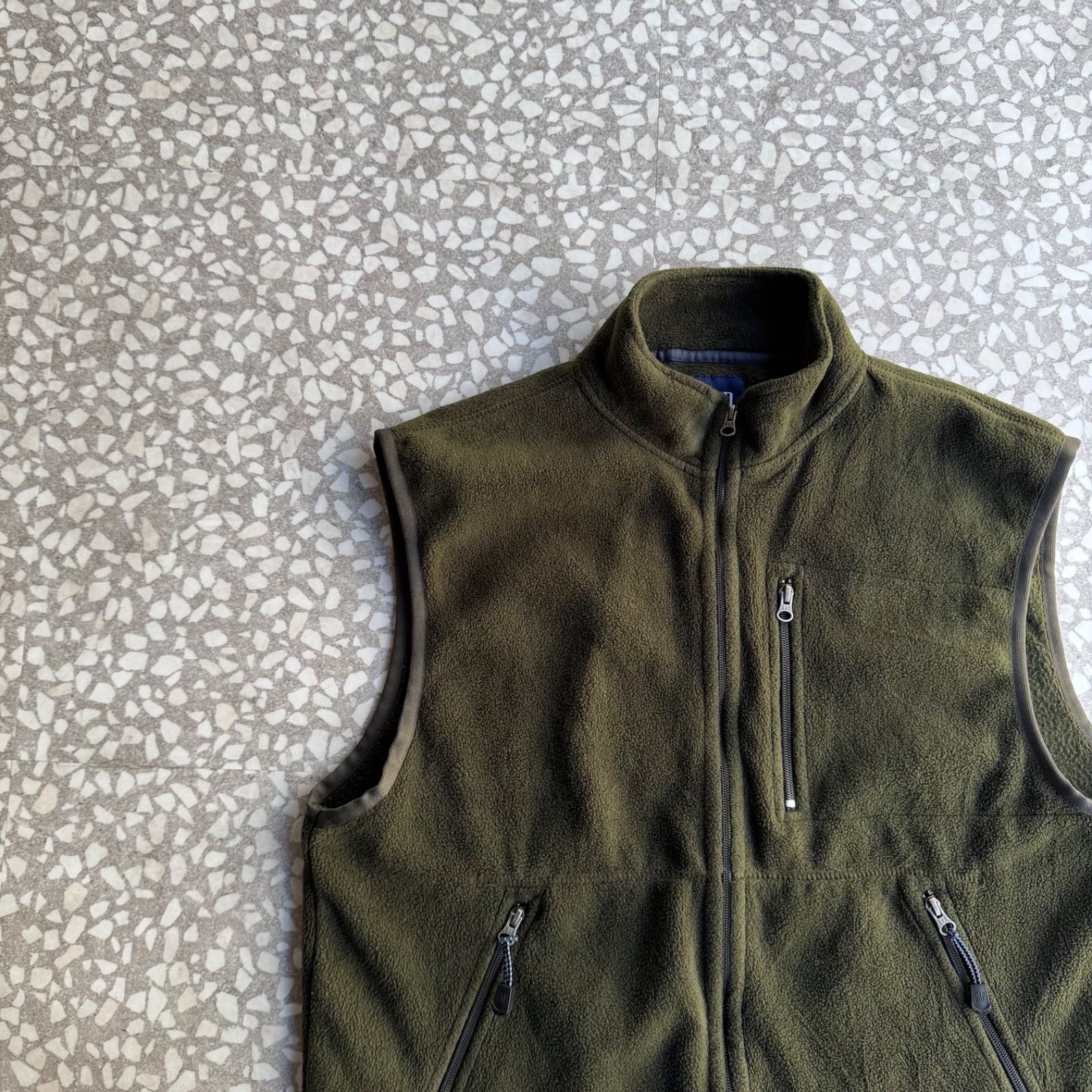 Cでございます。 GAP / 90-00's fleece vest size XL オールドギャップ フリースベスト
