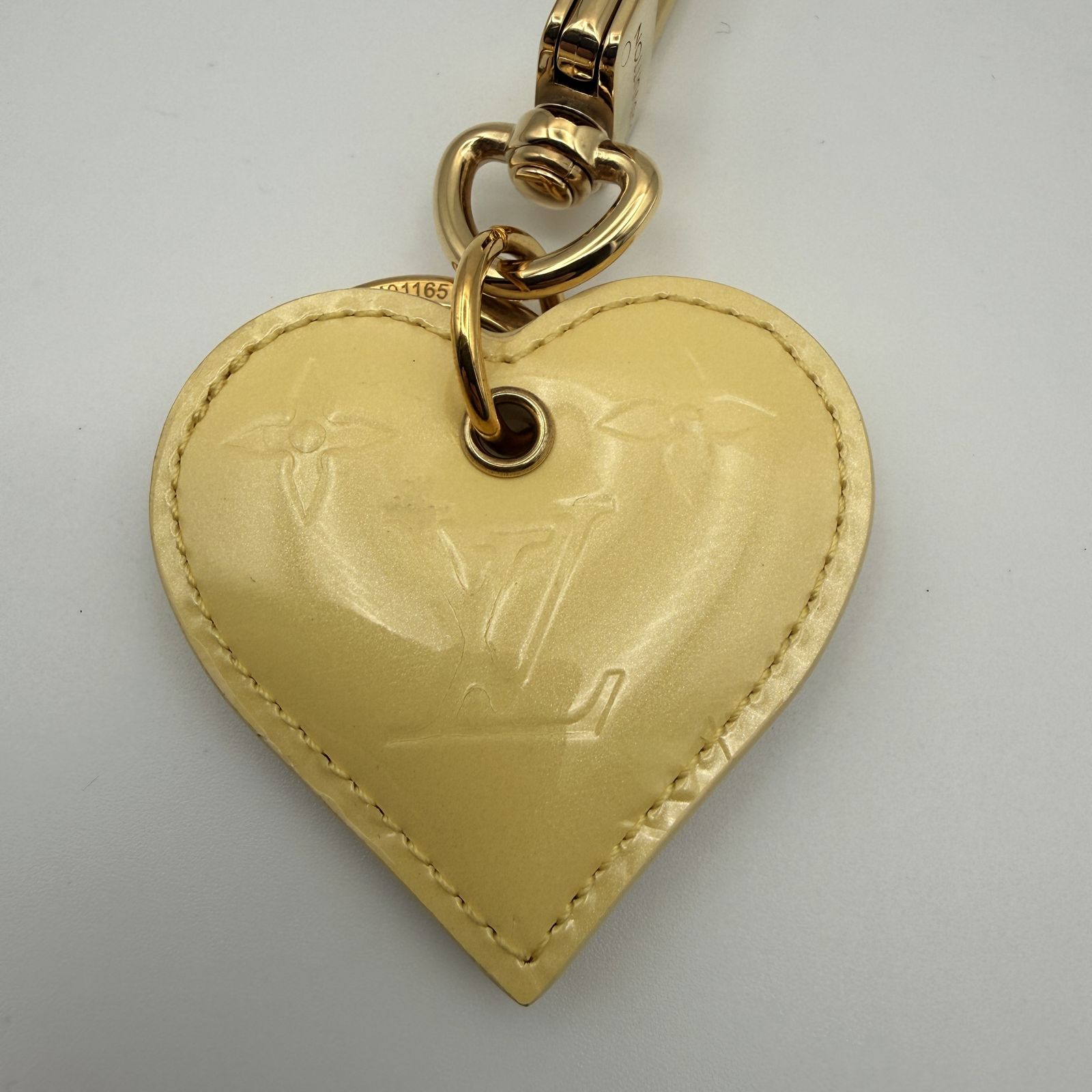 LOUIS VUITTON（ルイヴィトン）ポルトクレ・クール M01165