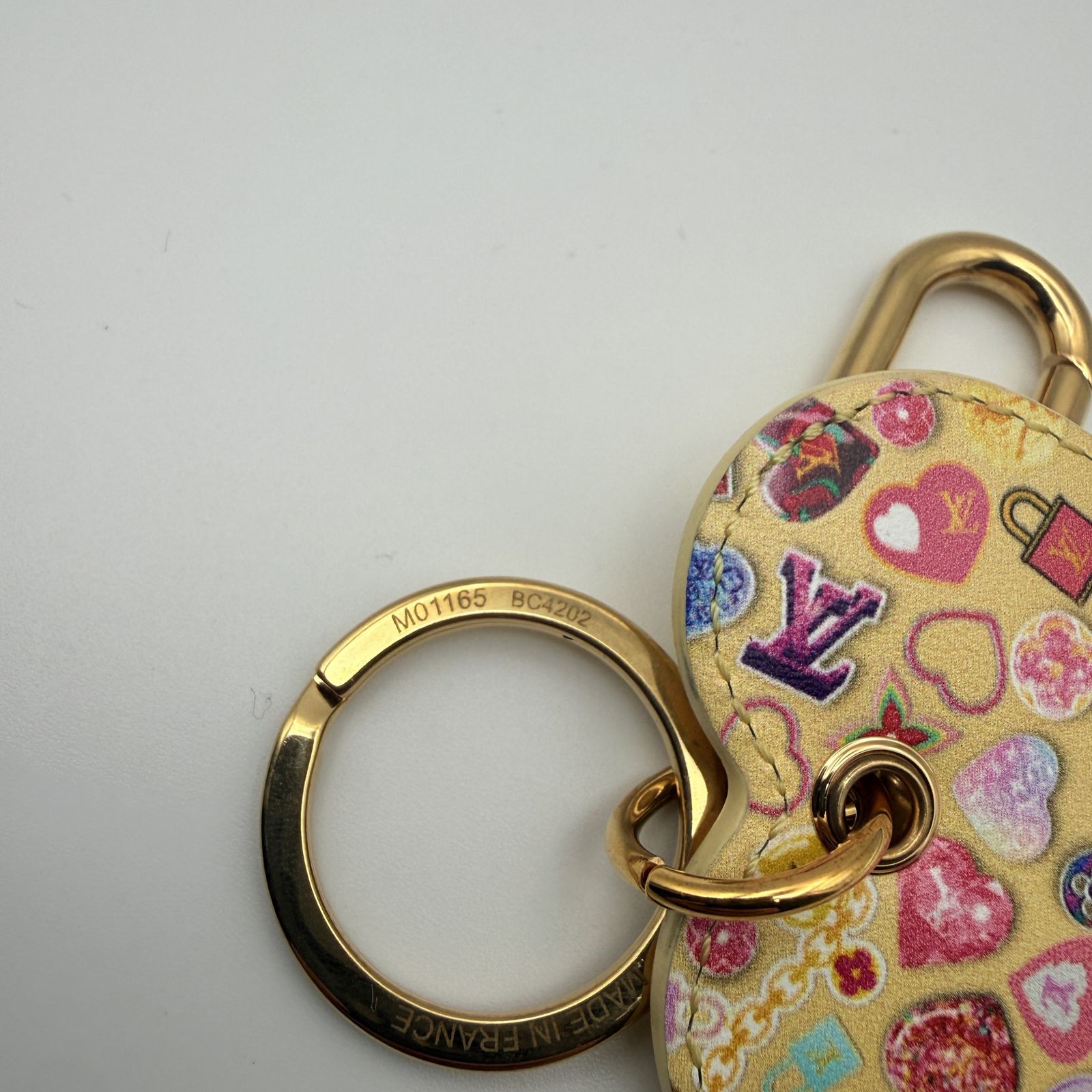 LOUIS VUITTON（ルイヴィトン）ポルトクレ・クール M01165