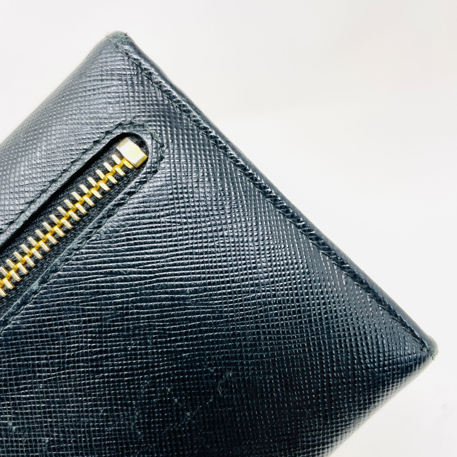 良品】PRADA（プラダ）サフィアーノ レザー マルチカラー フラップ 長 