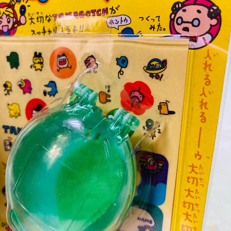 未使用品】BANDAI たまごっちケース グリーン 緑 全キャラクター