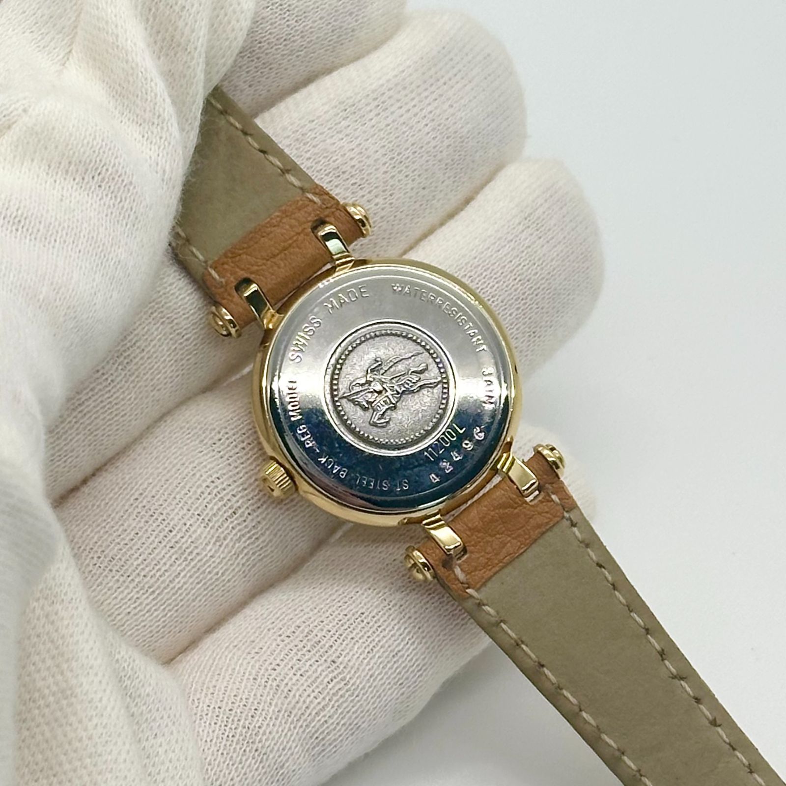 極美品 稼働 Burberry バーバリー 時計 11200L ラウンド ノバチェック