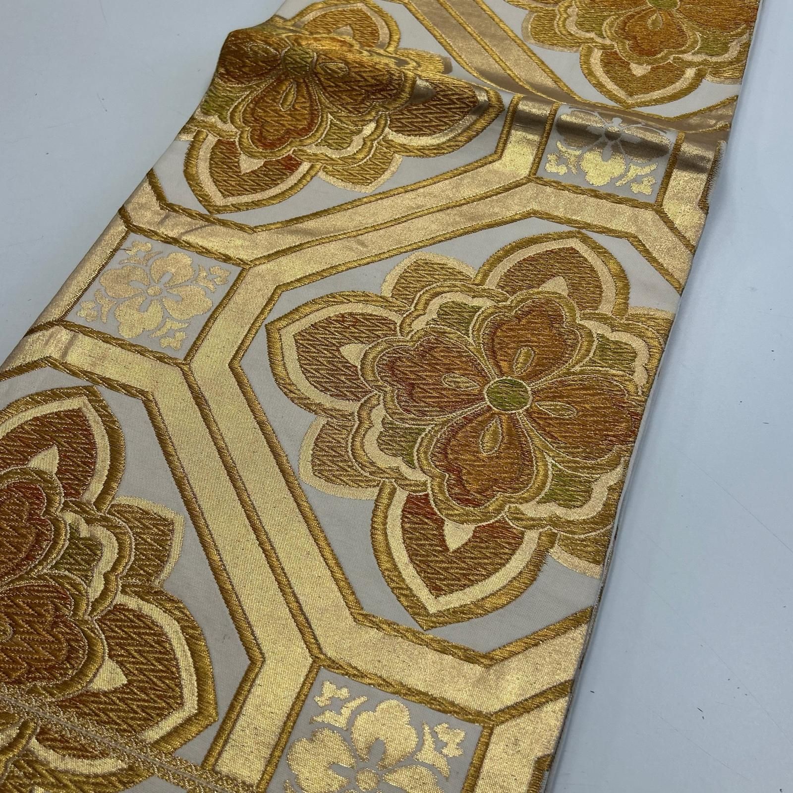 袋帯 正絹 金糸織り込み 宝相華 六通 MA-4180 - メルカリ