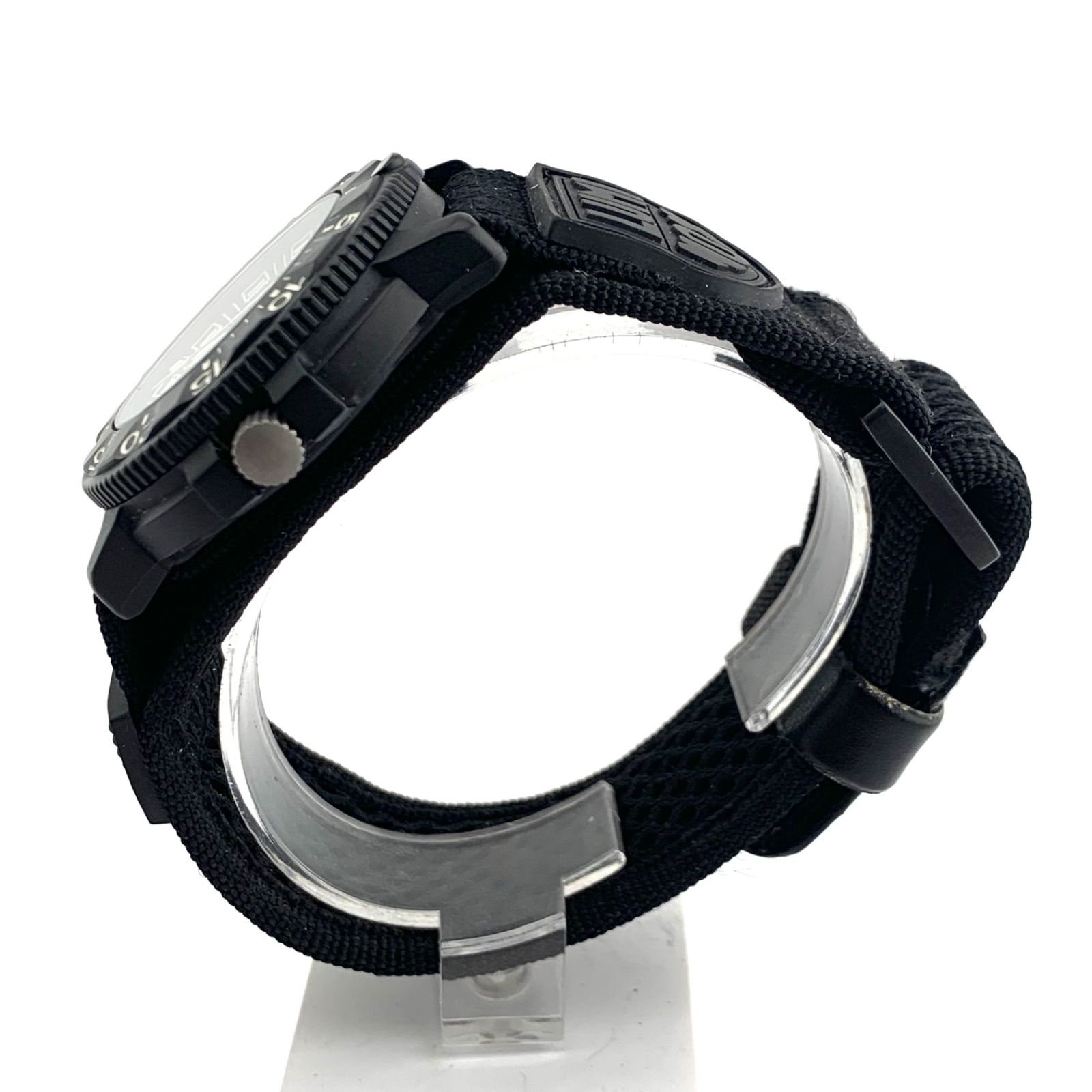 (中古)Luminox3000/3900 腕時計(クォーツ) ブラック 中古】Luminox 3000/3900 クォーツ腕時計 ブラック - メルカリ