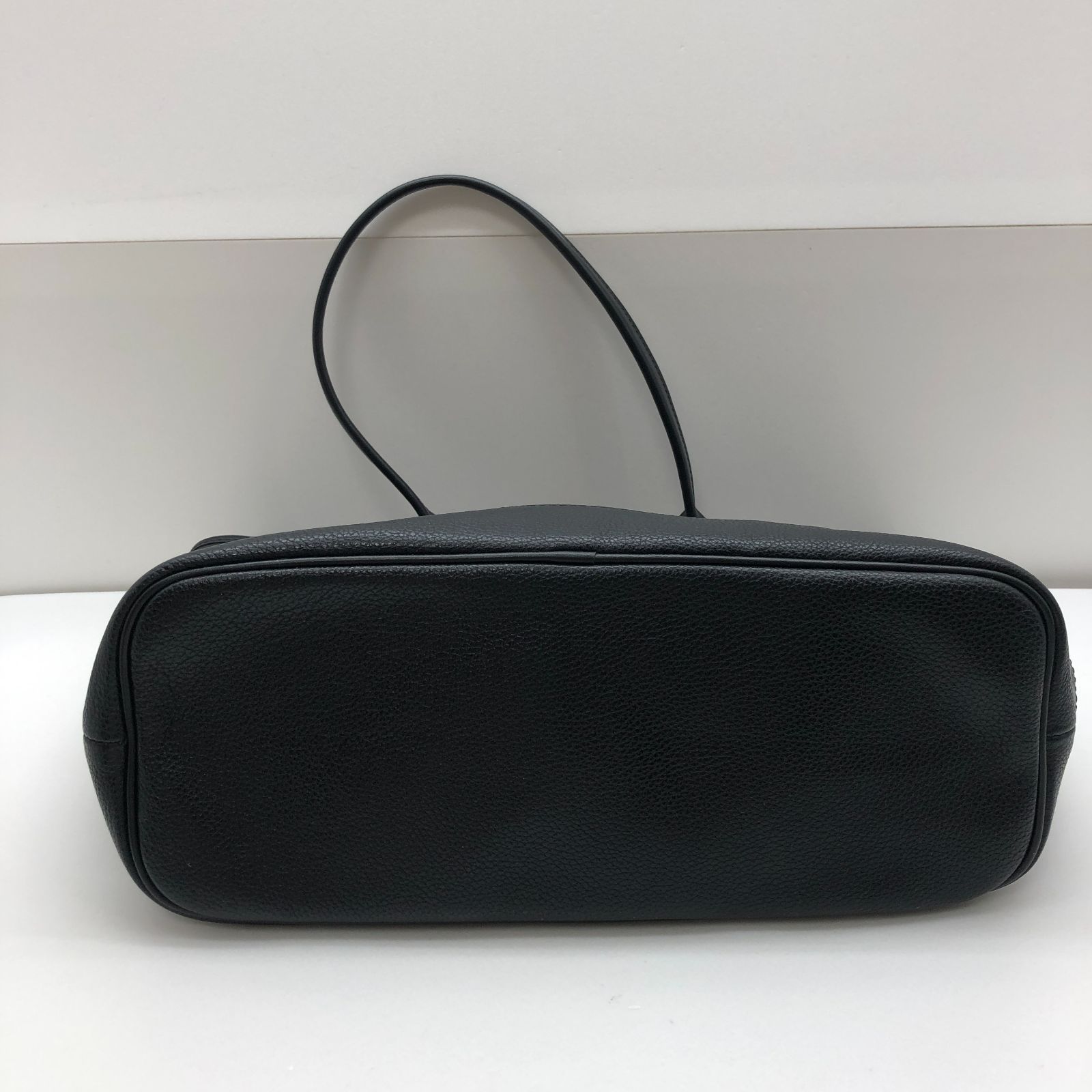 美品】LONGCHAMP トートバッグ レザー ブラック ファスナー開閉 保存袋 