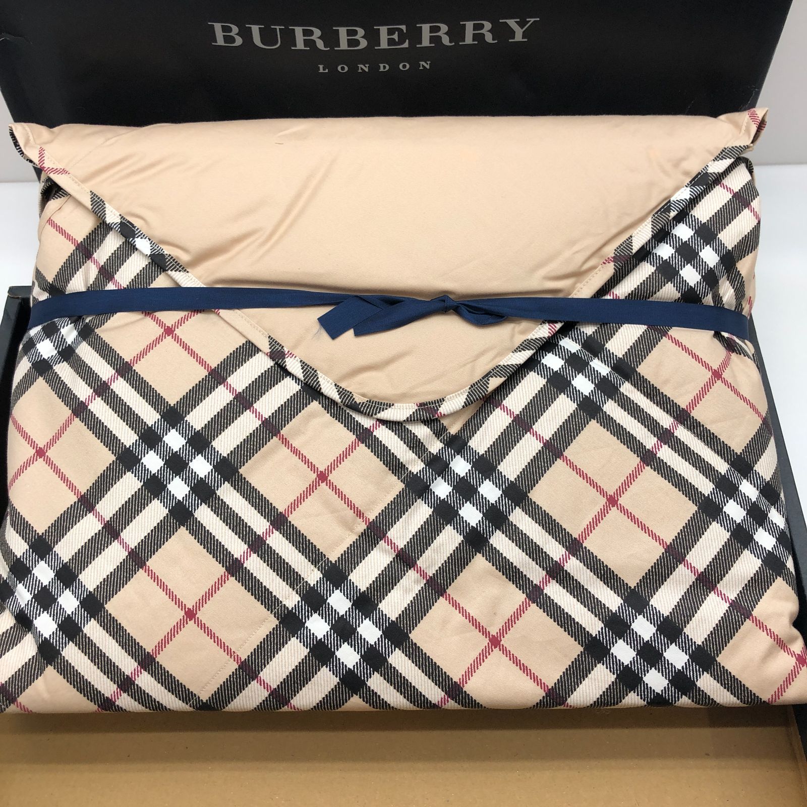 BURBERRY ダウンラグ 150x70cm BURBERRY ダウンラグ 150x70cm BURBERRY ダウンラグ 150x70cm BURBERRY